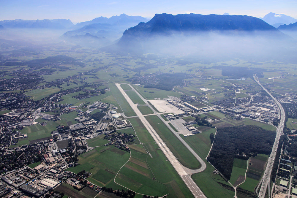 Flughafen Salzburg LOWS
