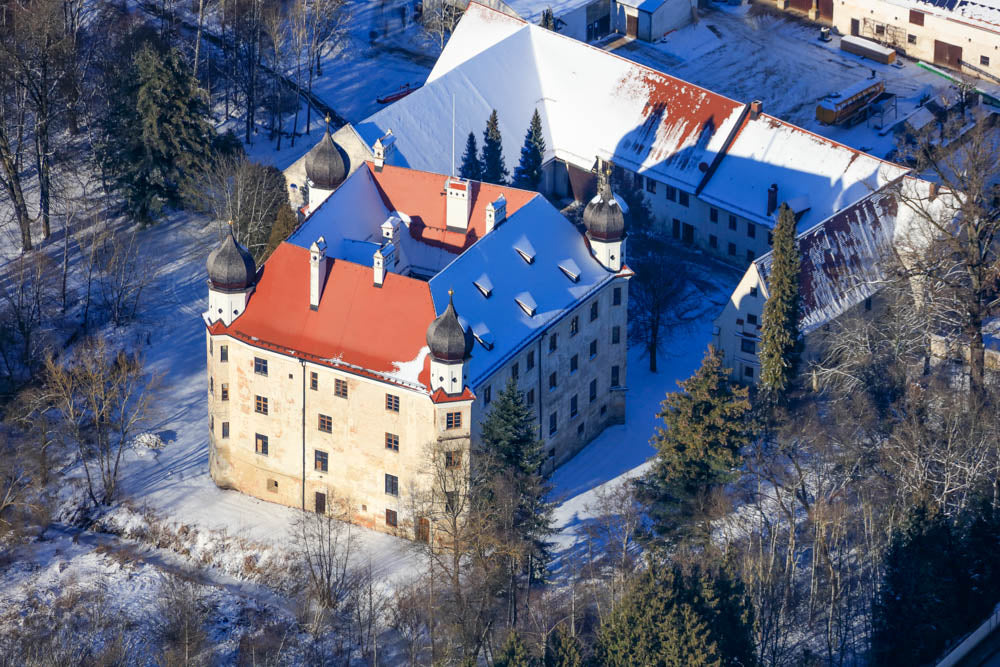 Oberlauterbach Castle