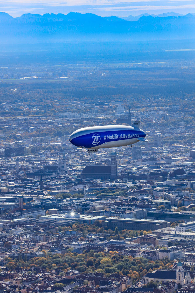 Ein Zeppelin über München