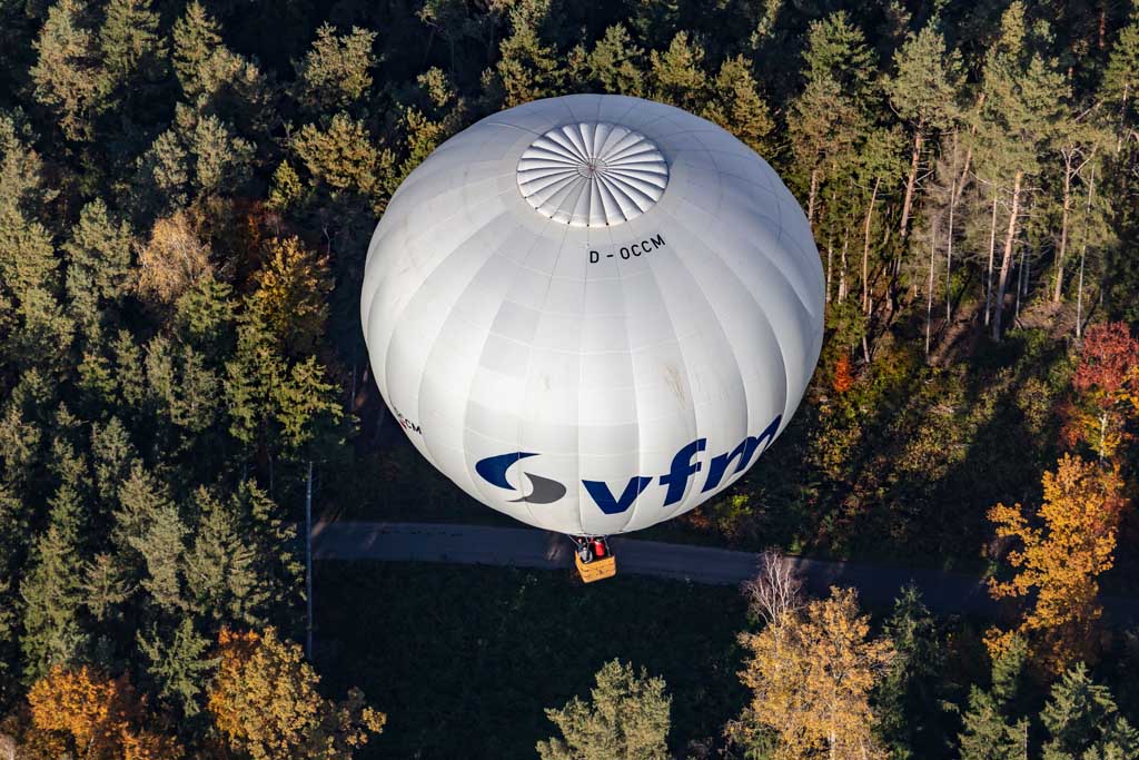 Hot air balloon