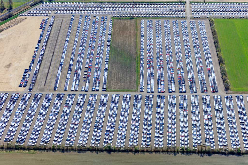 Storage parking space