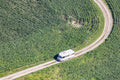 Wohnmobil im Maisfeld bei Binsham