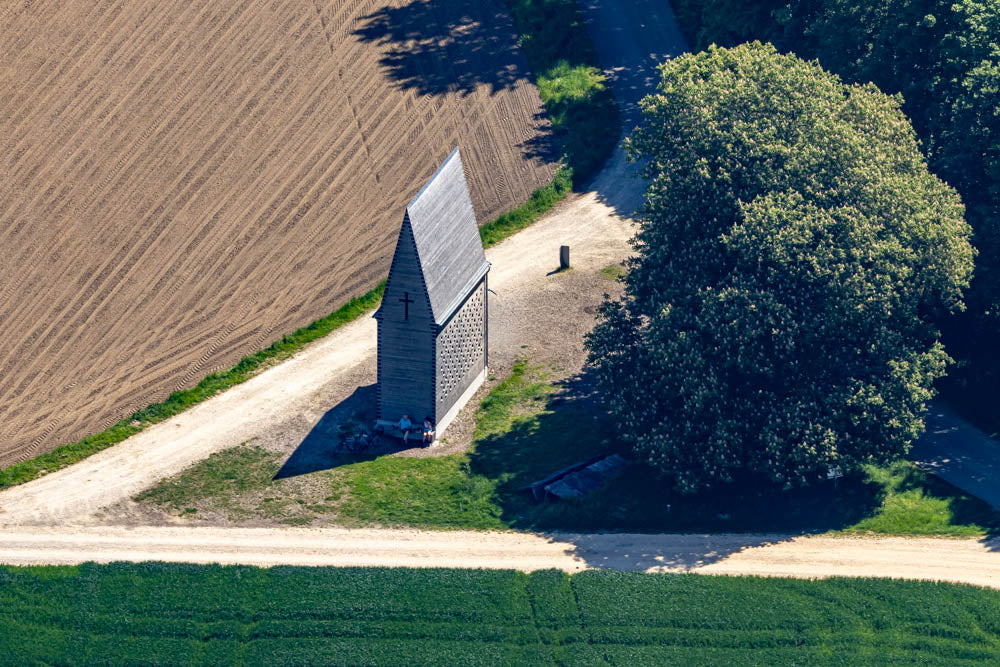 Denzel-Kapelle aus Holz bei Oberthürheim