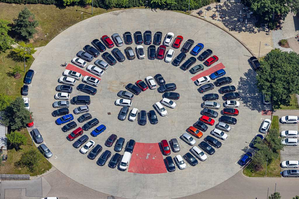 circular parking lot 